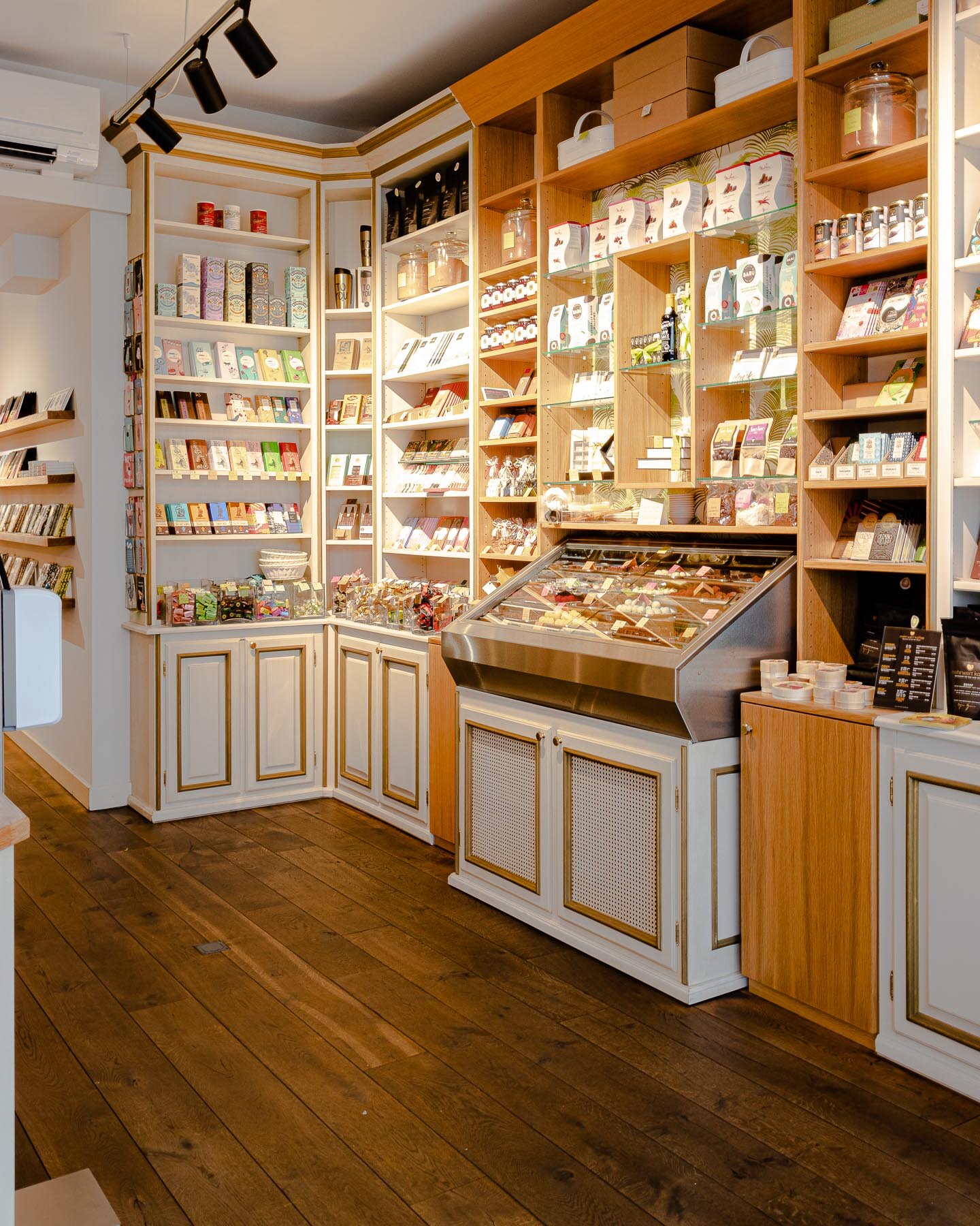 Best gourmet pastry dessert houses in Cologne